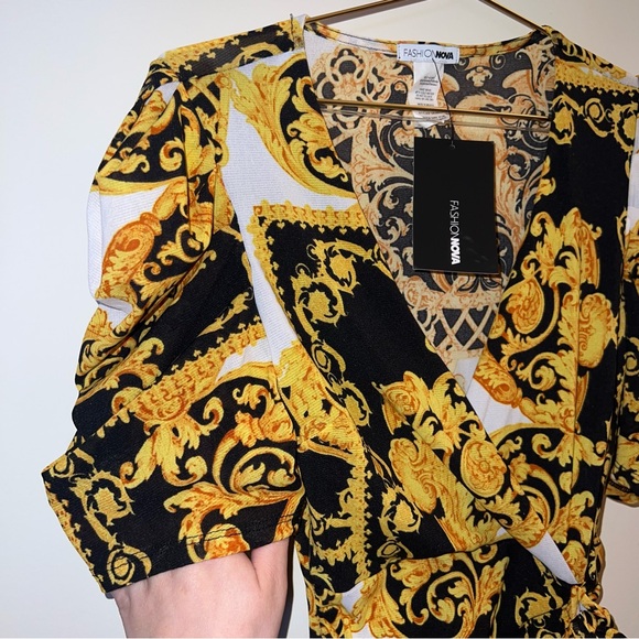 Fashion Nova “I Don’t Speak Broke” Baroque Wrap Bodysuit NWT M - Picture 6 of 12